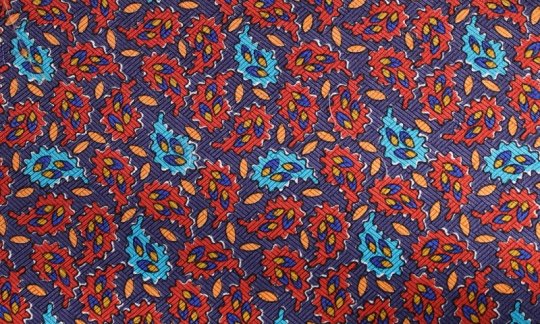 Foulard en soie Rouge, Bleu, Orange - Motif cachemire, Dessin 200050 